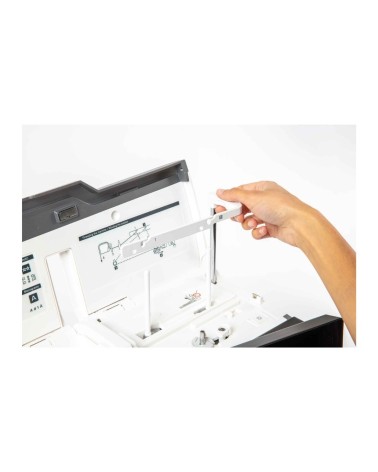 JANOME Continental M17