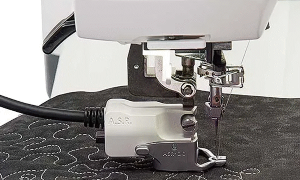 Continental M17 Machine à coudre, à quilter et à broder – Image 5