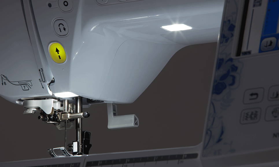 Machine à coudre, à quilter et à broder Innov-is NV2700