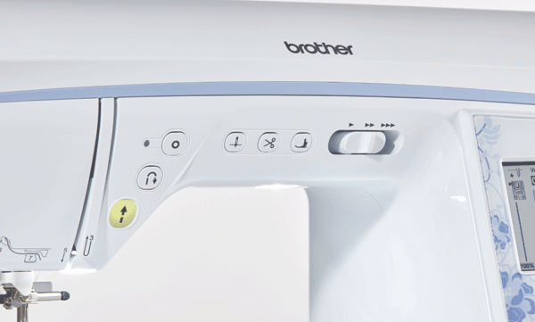 Machine à coudre, à quilter et à broder Innov-is NV2700