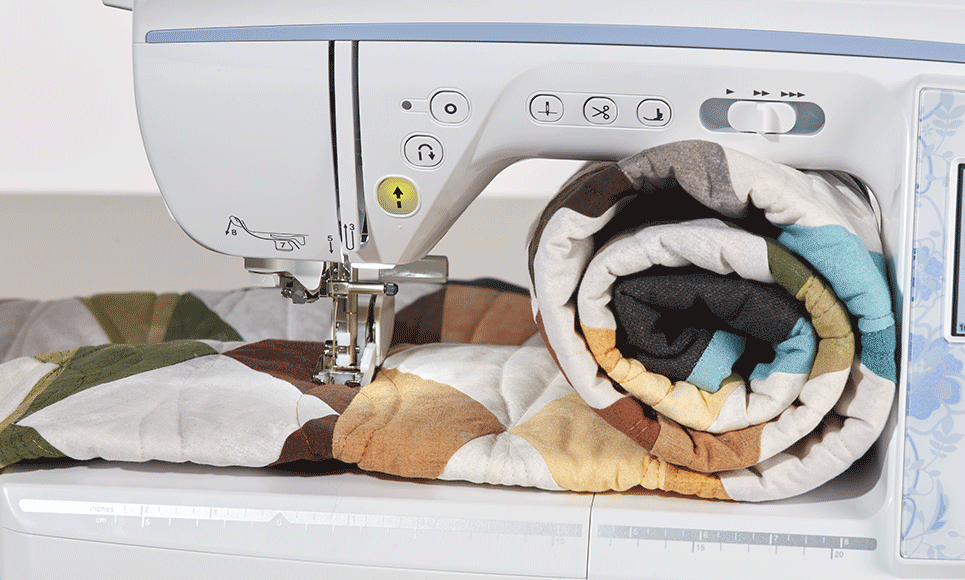 Machine à coudre, à quilter et à broder Innov-is NV2700