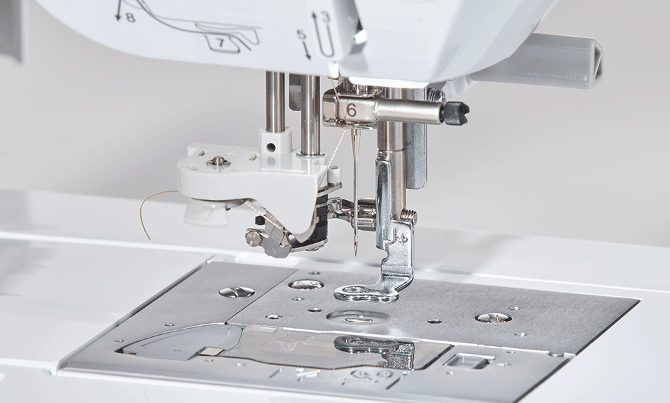 Machine à broder Brother Innov-is NV880E