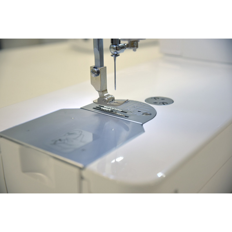 Machine à coudre Janome HD9 Professional