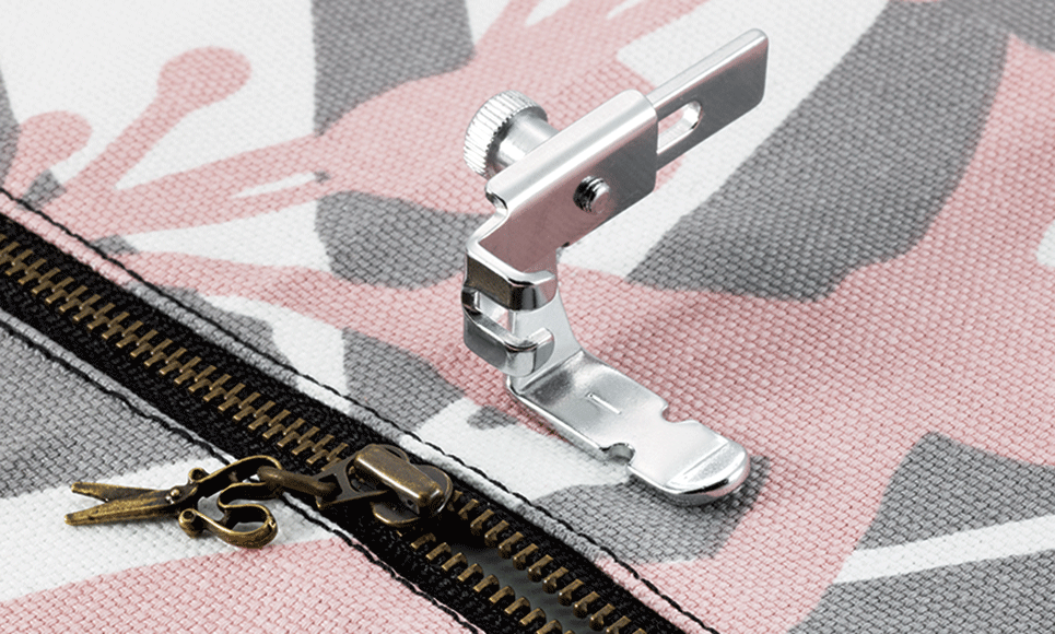 Pied ajustable pour la pose de fermetures à glissière et passepoils F036N – Image 2