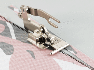 Alternative view of Couteau raseur F054