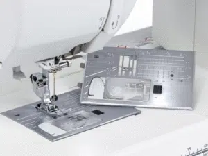Machine à coudre et à broder JANOME Memory Craft 1000