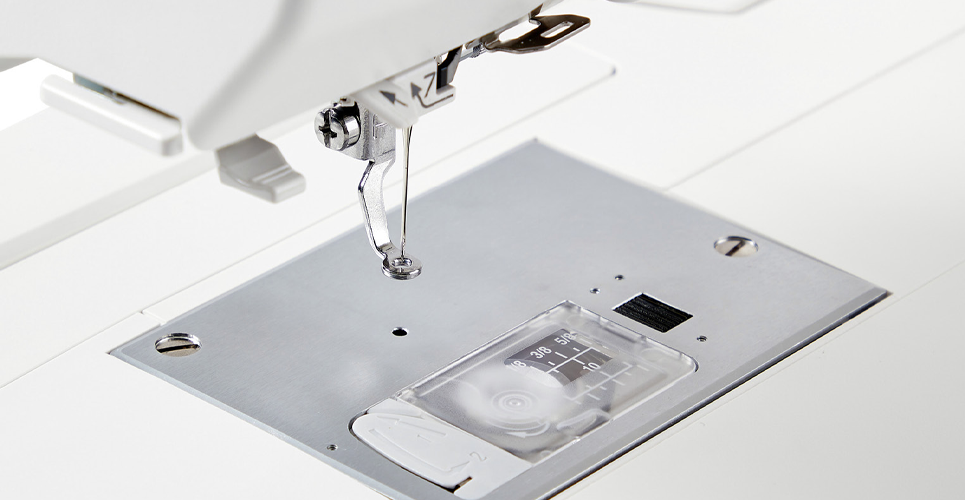 Machine à broder JANOME Memory Craft 100E