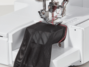 CV3550 Brother Recouvreuse