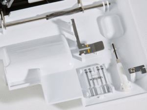 2104D Surjeteuse Brother