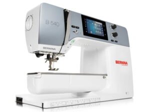 Machine à coudre et à broder Bernina Série-5 540