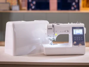 Machine à coudre, à quilter et à broder Brother Innov-is M380 - JeBrode