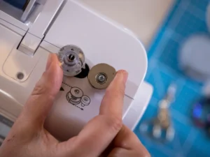 Machine à coudre, à quilter et à broder Brother Innov-is M380 - JeBrode