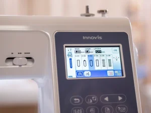 Machine à coudre, à quilter et à broder Brother Innov-is M380 - JeBrode