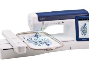 Machine combinée couture et broderie Brother Innov-is BX1 Expedition avec grand écran tactile 7 pouces