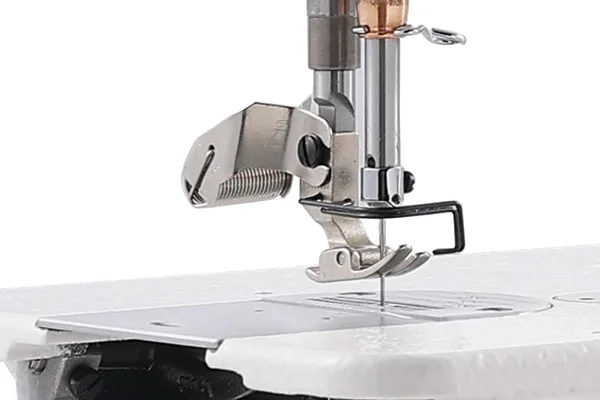 Coupe-fil de la machine à coudre industrielle JACK F6